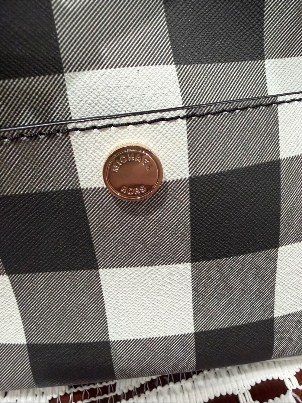 Michael Kors Black & White Gingham Drawstring Bucket Bag - Picture 4 of 16